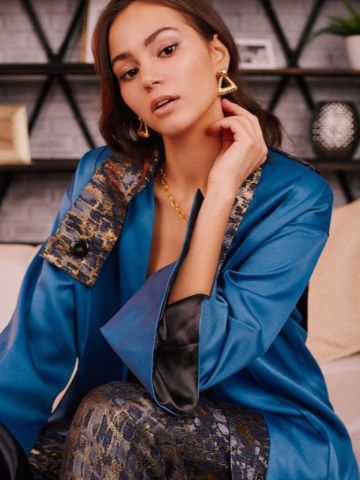 Эльвира Сочная Брюнетка